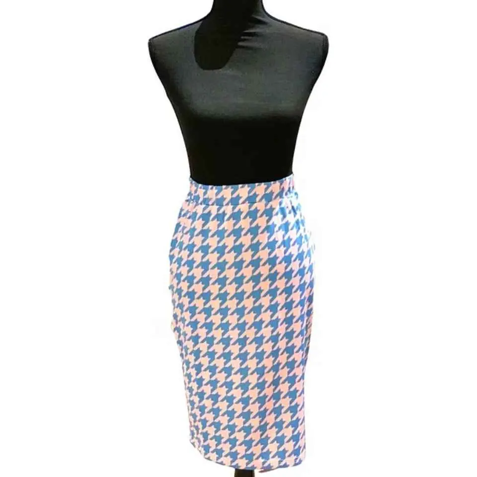 Houndstooth Pencil Skirt