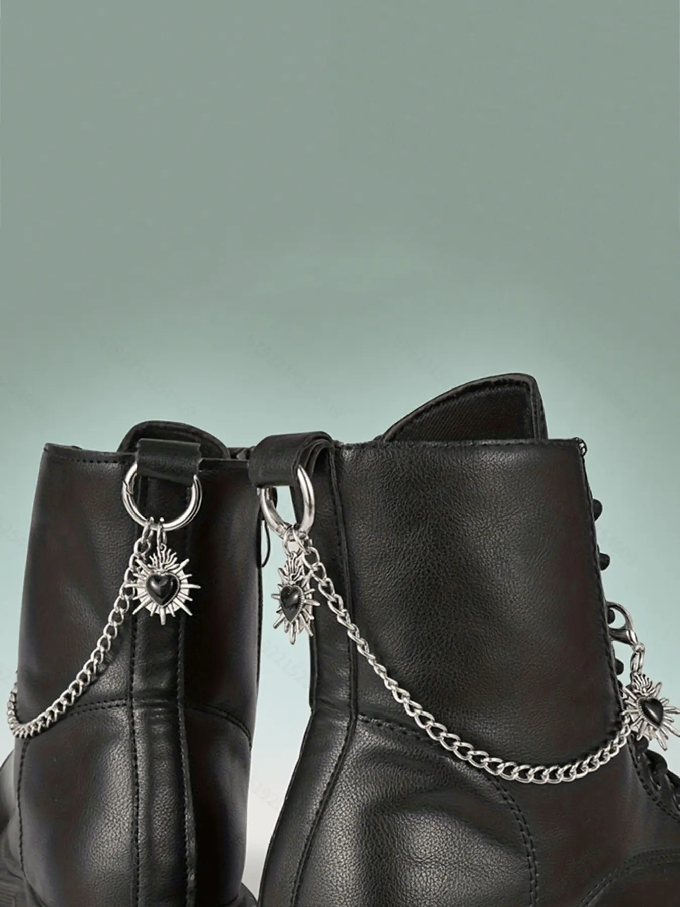 2pcs Heart Pendant Shoe Laces, Detachable Shoe Buckles, DIY Shoe Boot Decoration Accessories, Decorative Shoe Accessories, Shoe Charms, Shoe Decorations, Casual Style, All Seasons, Shoe Charms For Sneakers