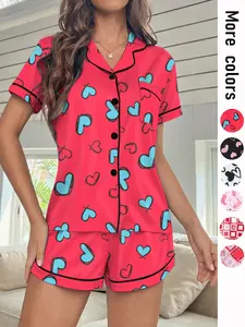 Two-piece Set Women's Heart Print Short Sleeve Tee & Shorts Pyjama, Casual Comfy Lapel Neck T-shirt & Shorts Pj Set, Ladies Sleepwear Loungewear for All Seasons Pajama Set, Sleepwear Pajamas Set