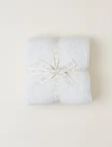 Cream Throw – Soft, Warm & Trendy Blanket for Home Vibes