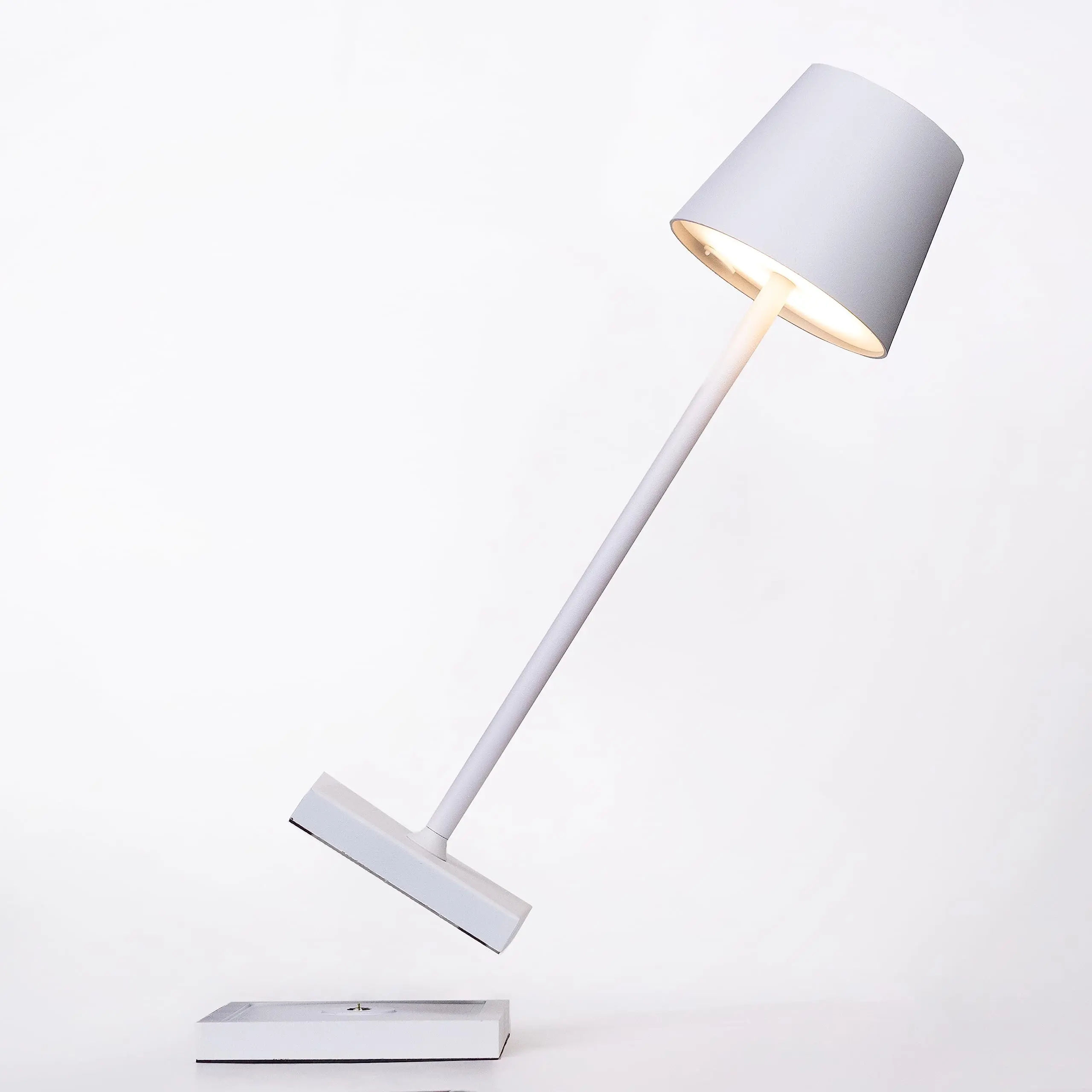La Luz 13 inch Cordless Table Lamps 5200 mAh Battery Operated, USB-C Port Rechargeable Lamp 3.5W Touch Light LED, 3-Way Dimmable Aluminum Cordless Lamp for Bedroom/Patio/Reading/Desk