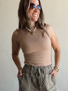 Robin Tank in Dark Taupe