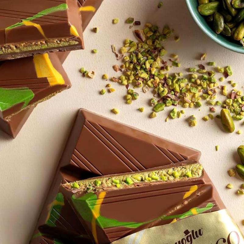 Dubai Chocolate Bar - Premium Milk Chocolate with Kadayif and Pistachio Cream, 7.4oz (2 Bars)