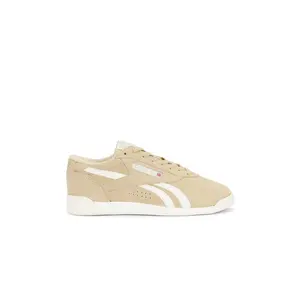 Reebok Freestyle Low Sneaker in Brown