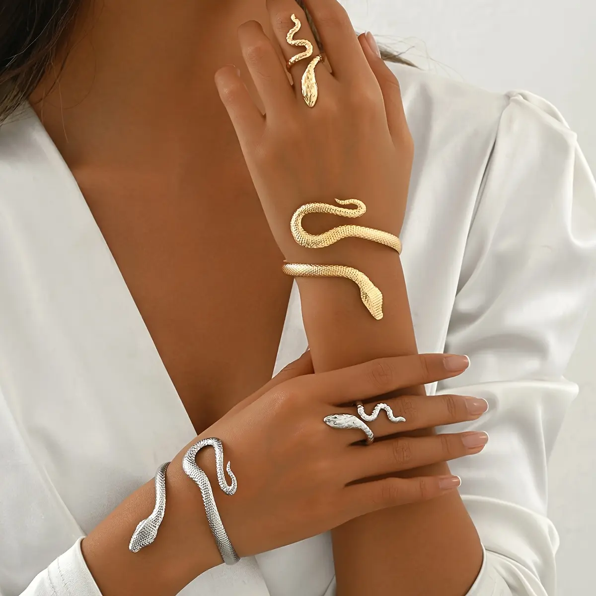 Bohemian Vintage Chic Snake-shaped Open Bangle Ring Set Of 2pcs