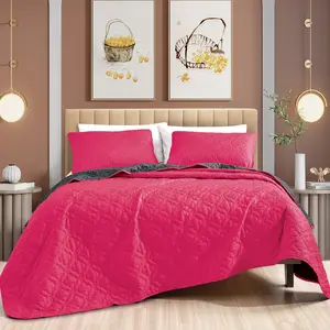Multi-Functional Quilt Set - Reversible Comfortable Bedspread Set for Queen & King Beds in captivating magenta color. Breathable Fabirc.