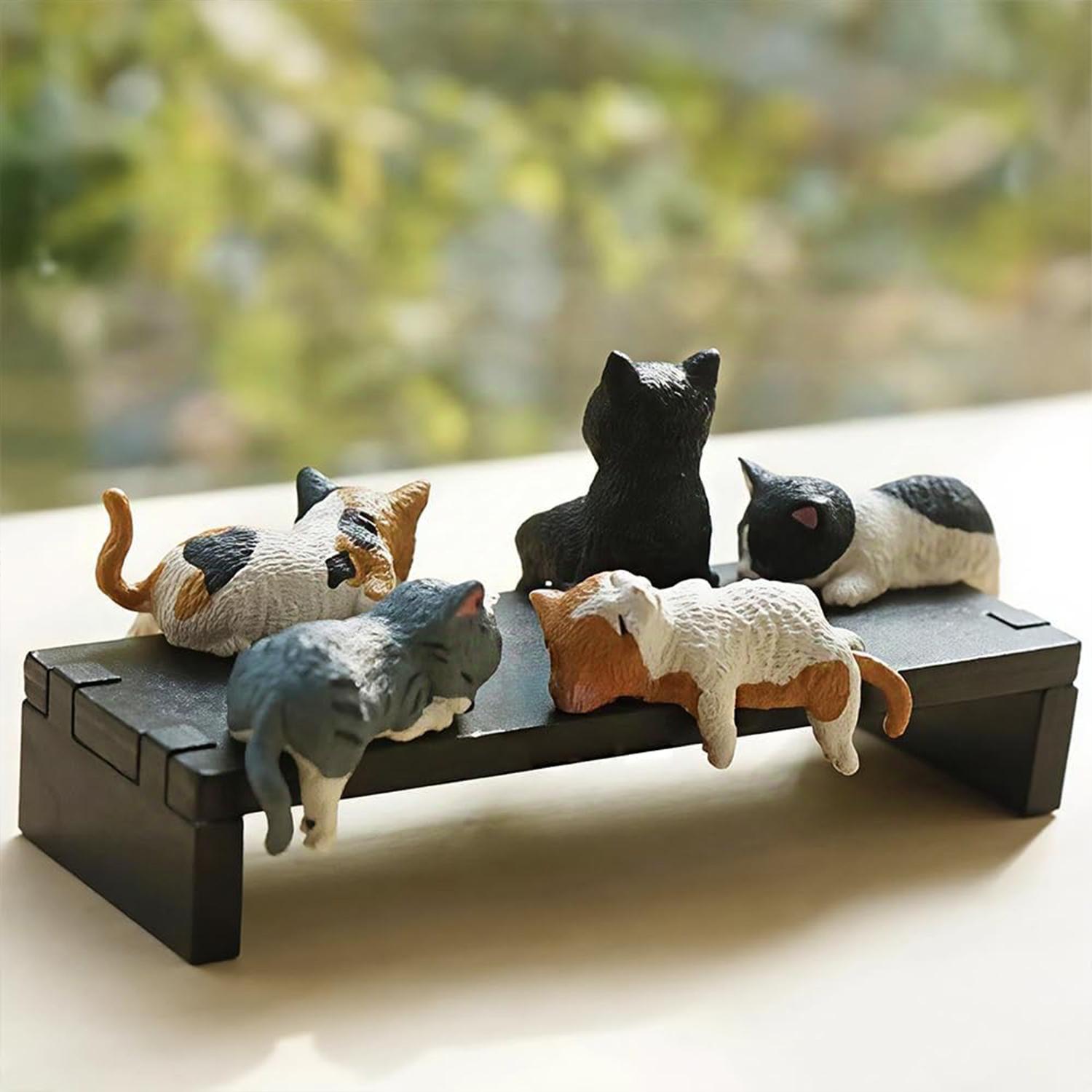 2026 Mini Cat Desk Figurines Set of 5 Resin Multi-Pose Cute Cartoon-Style Kitty Desk Companions for Home Offices & Cubicles