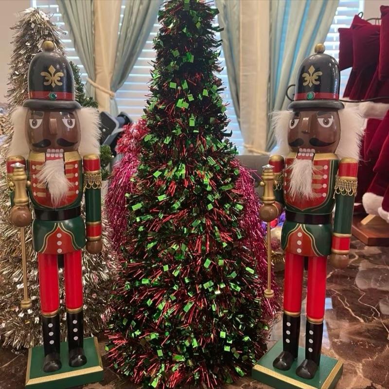 Black Nutcracker 49 cm tall - Elegant Design with Unique Black Color and Traditional Nutcracker Patterns Home Decor Ornaments Wedding Party Decoration