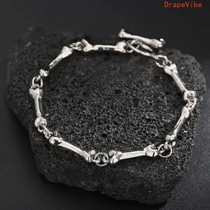 Three Dimensional Ribbed Bone Chain Bracelet Unisex Versatile Commuter Accessory For Daily Wear And Casual Gifting