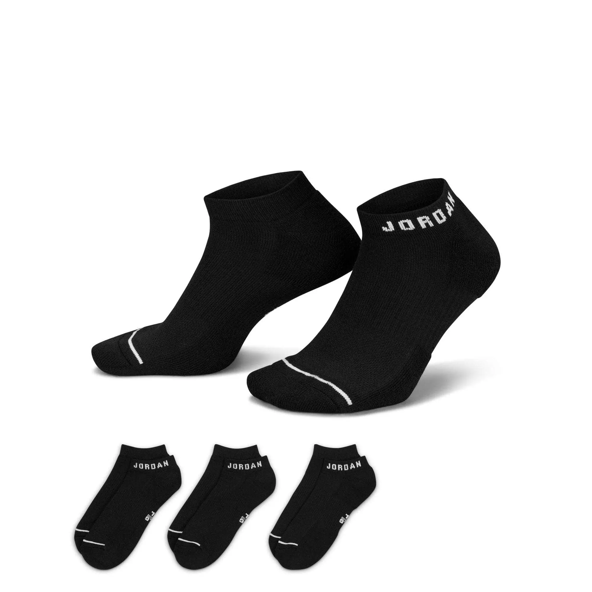 LACOSTE x Jordan Adults' No-Show Athletic Running Socks, Cushioned Polyester Blend with Dri-FIT for Daily Wear, Black/White, Athletic Sports Socks, All Seasons, Cooling, Knit Vent, Ankle Sports Socks