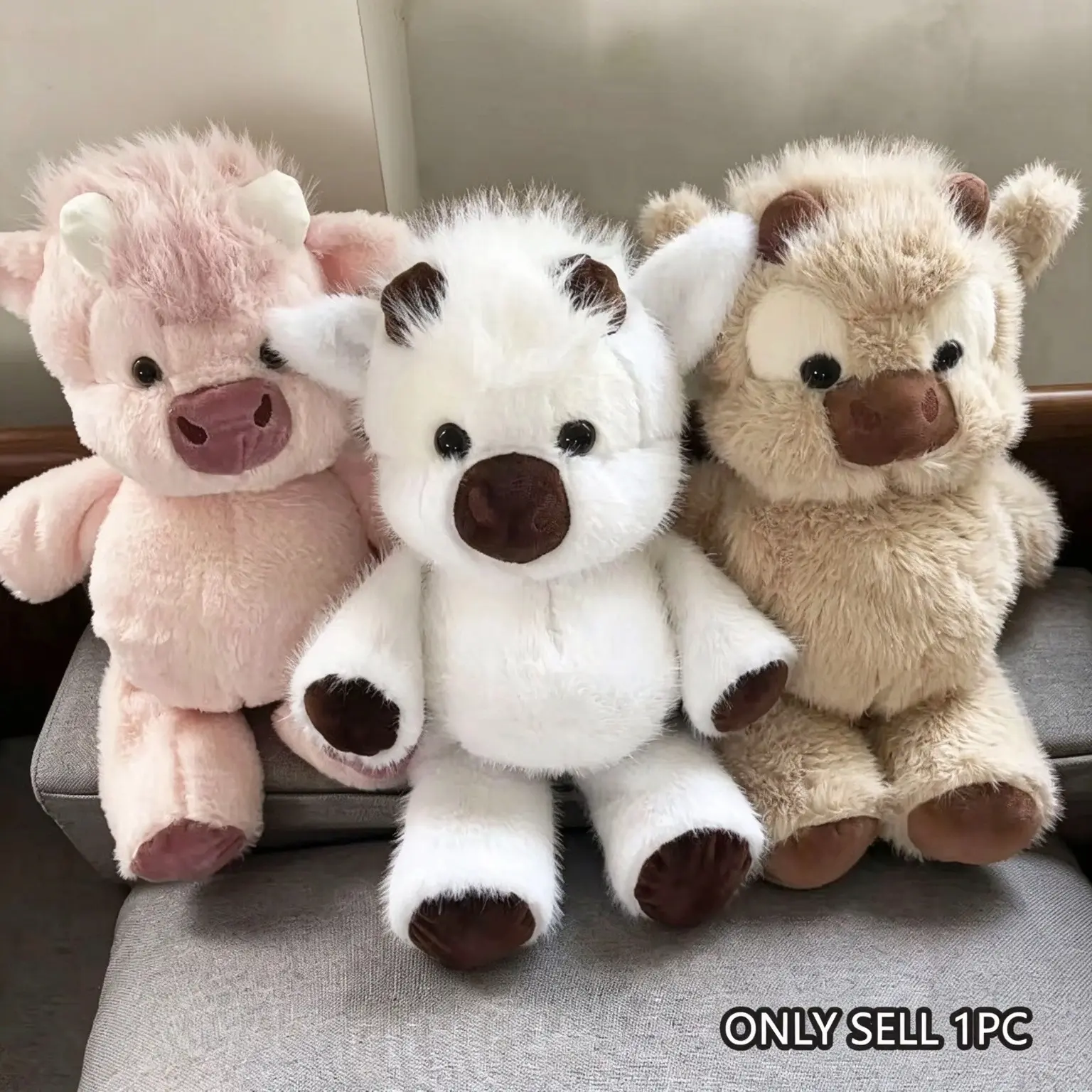 Running Highland Cow Plush Toy, Soft Fluffy Kawaii Stuffed Animal, Cute Cuddly Huggable Plush, Perfect Gift for Birthday, Valentine's Day, Mother's Day, Graduation, Wedding, Halloween, Christmas