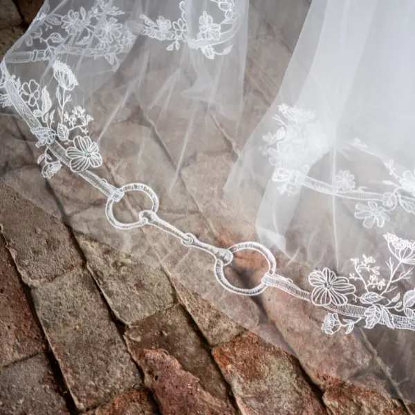 English Reins with Snaffle Bit Charlotte Guernsey Wedding Veil - Hand Drawn Equestrian Bridal Veil, Cathedral Length, Snaffle Bit Rein Embroidery, English Riding Bridal Veil, Rustic Countryside Wedding Heirloom Veil