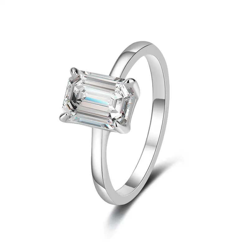 1 carat Grandmother Chermosan Diamond (G