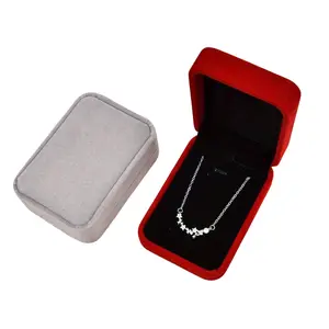 1pc Flannel Jewelry Box, Jewelry Ring Box, Necklace Pendant Storage Box - Perfect Gift Box for Pendants, Jewelry, and Accessories - Organize and Display Your Collection with Style