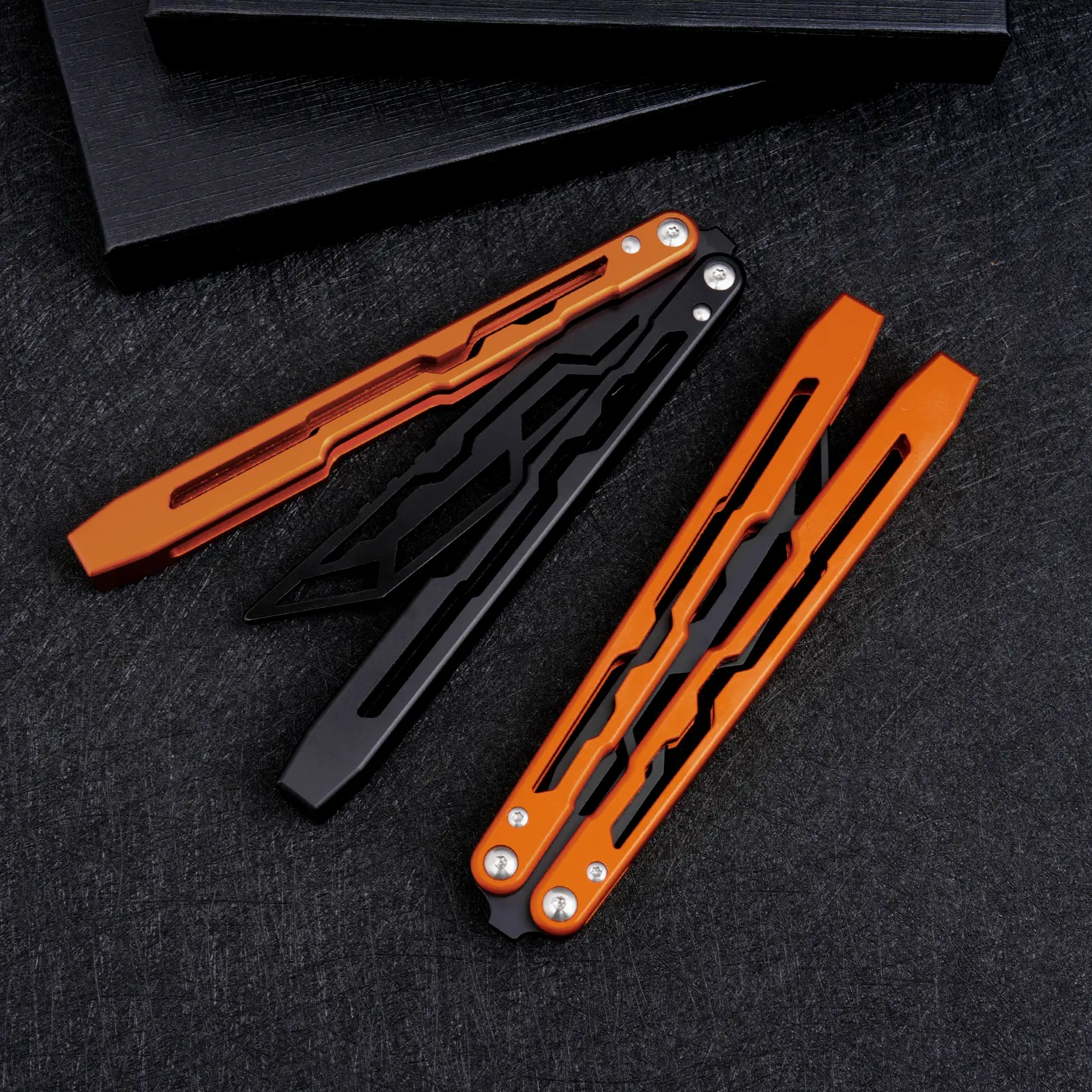 Aluminum alloy handle trainer swing fancy toy, suitable for beginners to practice, durable and lightweight