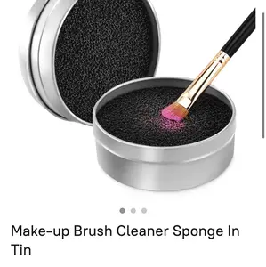 Makeup Brush Cleaner Sponge in Tin