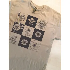 Checkered Flowers Graphic Top