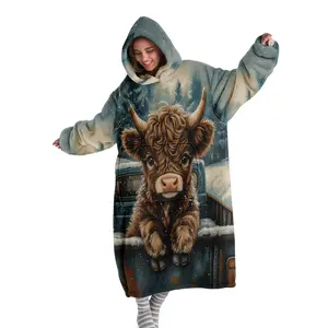 hoodie blanket，Wearable Blanket，Cozy Hooded Blanket Wearable Throw, Highland Cow Print Flannel Blanket, Soft Warm Blanket for Sofa Home Leisure Air Conditioning Nap Office Bed Camping Travel Gift，Christmas Gift,Valentine's Day gift