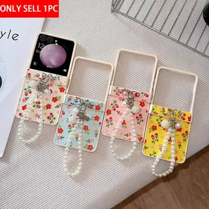 Glittering crushed flower pattern phone case, Cellphone Accessories, comes with a bracelet, hard PC back plate protective phone cover suitable for Samsung Galaxy Z Flip7, Z Flip7FE, Z Flip6, Z Flip5 Protector