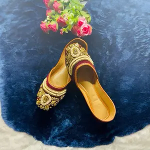 Handcrafted Maroon Velvet Punjabi Jutti – Embroidered Bridal Mojari with Pearls & Zari Work – Ethnic Traditional Indian Wedding Footwear for Women