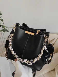 Niche design  stylish silk scarf   chain embellishments bucket shoulder tote bag , Handbag Shoulder Bag, simple  casual  versatile everyday bag,  practical commuting bucket shape  , suitable for daily outings, shopping trips, dates, and more.