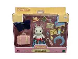 Sylvanian Families Snow Rabbit Mother Weekend Travel Set Calico Critters