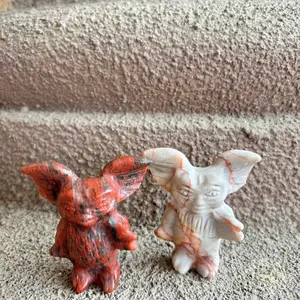 Gizmo Carving Random Material TwoPieces