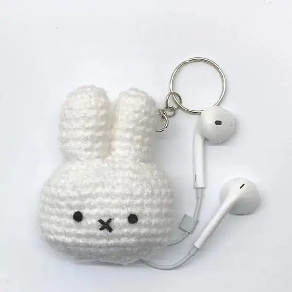 Crochet Miffy Headphone Case – Handmade Bunny, Cute Amigurumi Bag Charm & Gift Idea