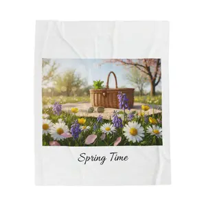 Spring Time Velveteen Plush Blanket – Floral Picnic Basket Throw