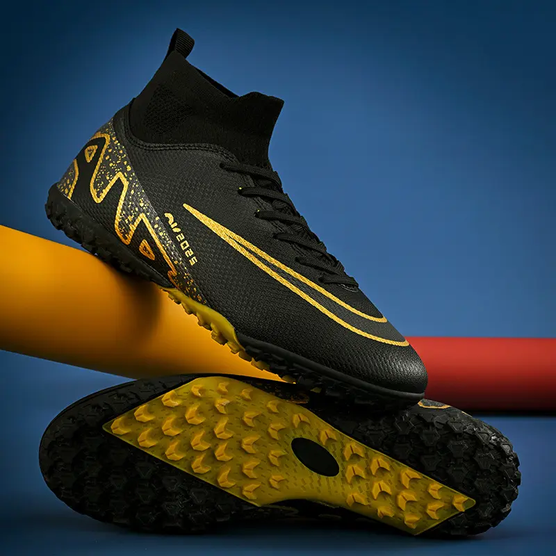 2309Broken nail black