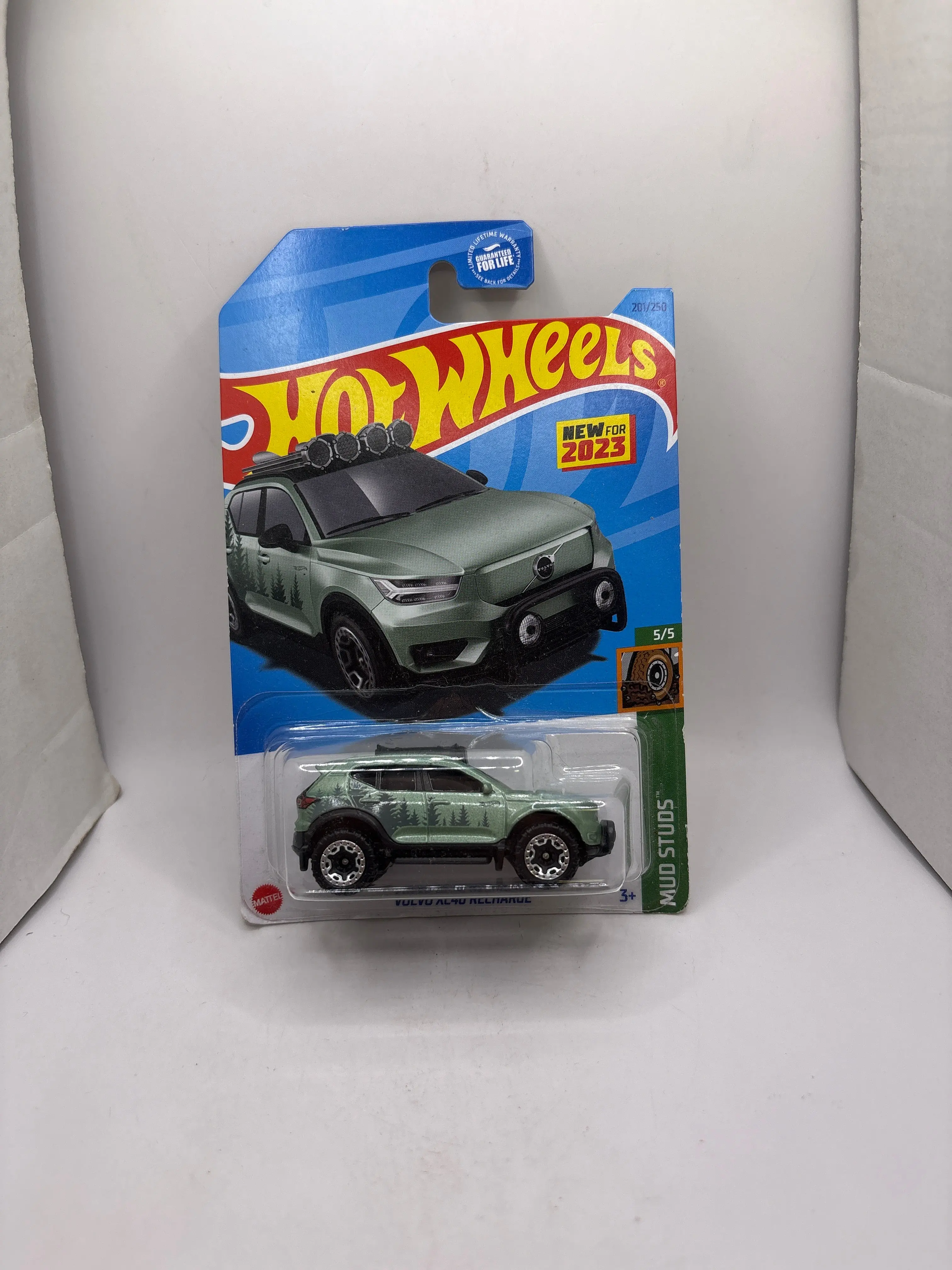 Hot Wheels Volvo XC40 Recharge Diecast