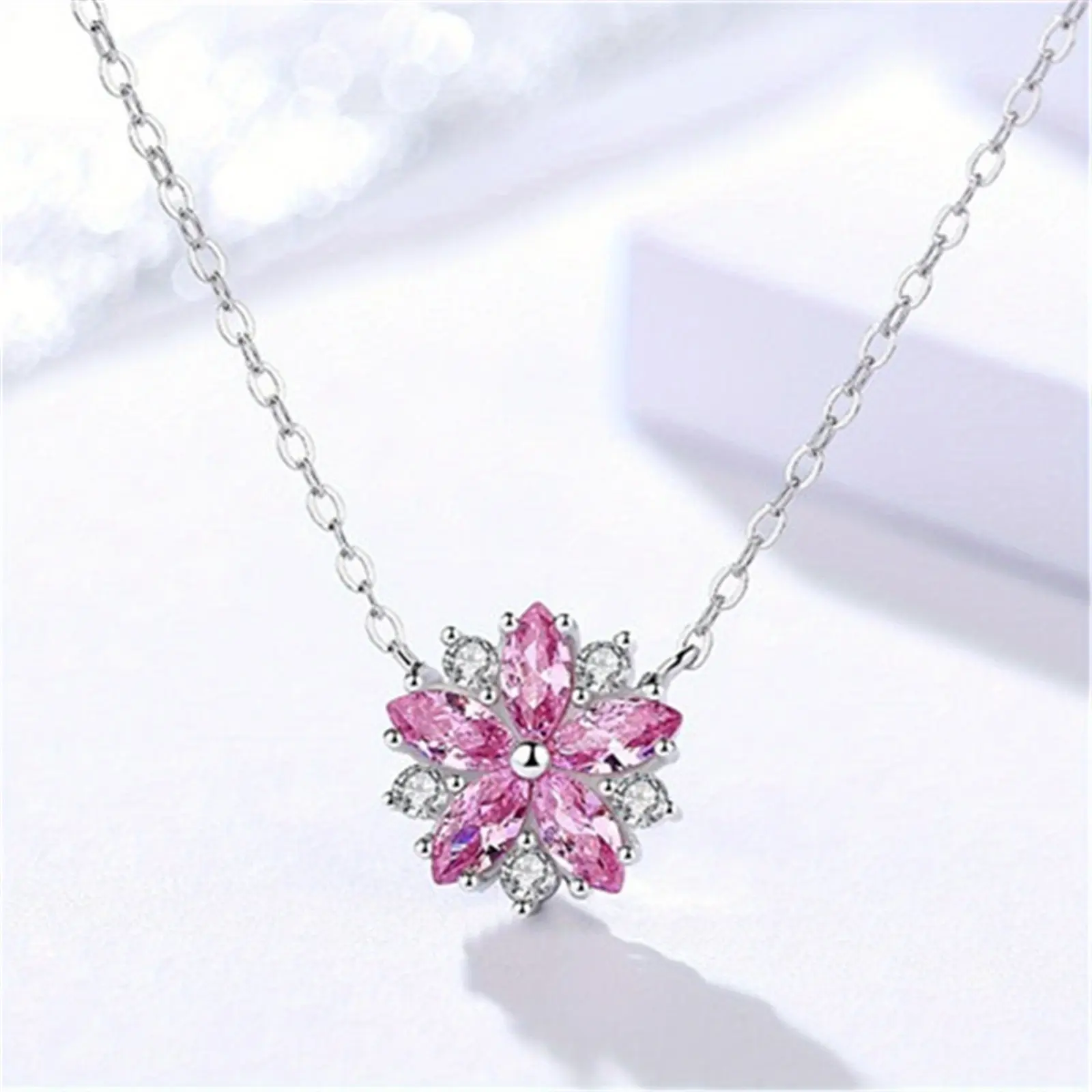 Charming Women'S Necklace Featuring a Pink Cherry Blossom Pendant in a New Fashion Style