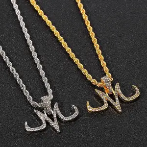 Elegant silver snake chain necklace, unisex, fashionable and versatile, trendy and cool--a classic style suitable for various occasions