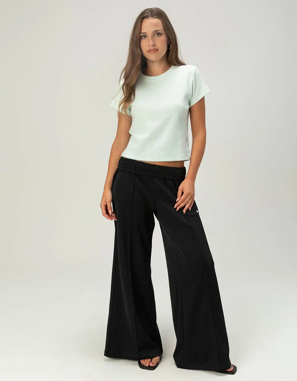 NIKE Sportswear Womens Mid Rise Wide Leg Track Pants