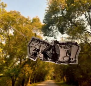 Stylish Art Pattern Car Stickers, Clean-Removal Auto Decals for Instant Scratch Concealment, Trendy Vehicle Decoration, Bold Exterior Upgrade