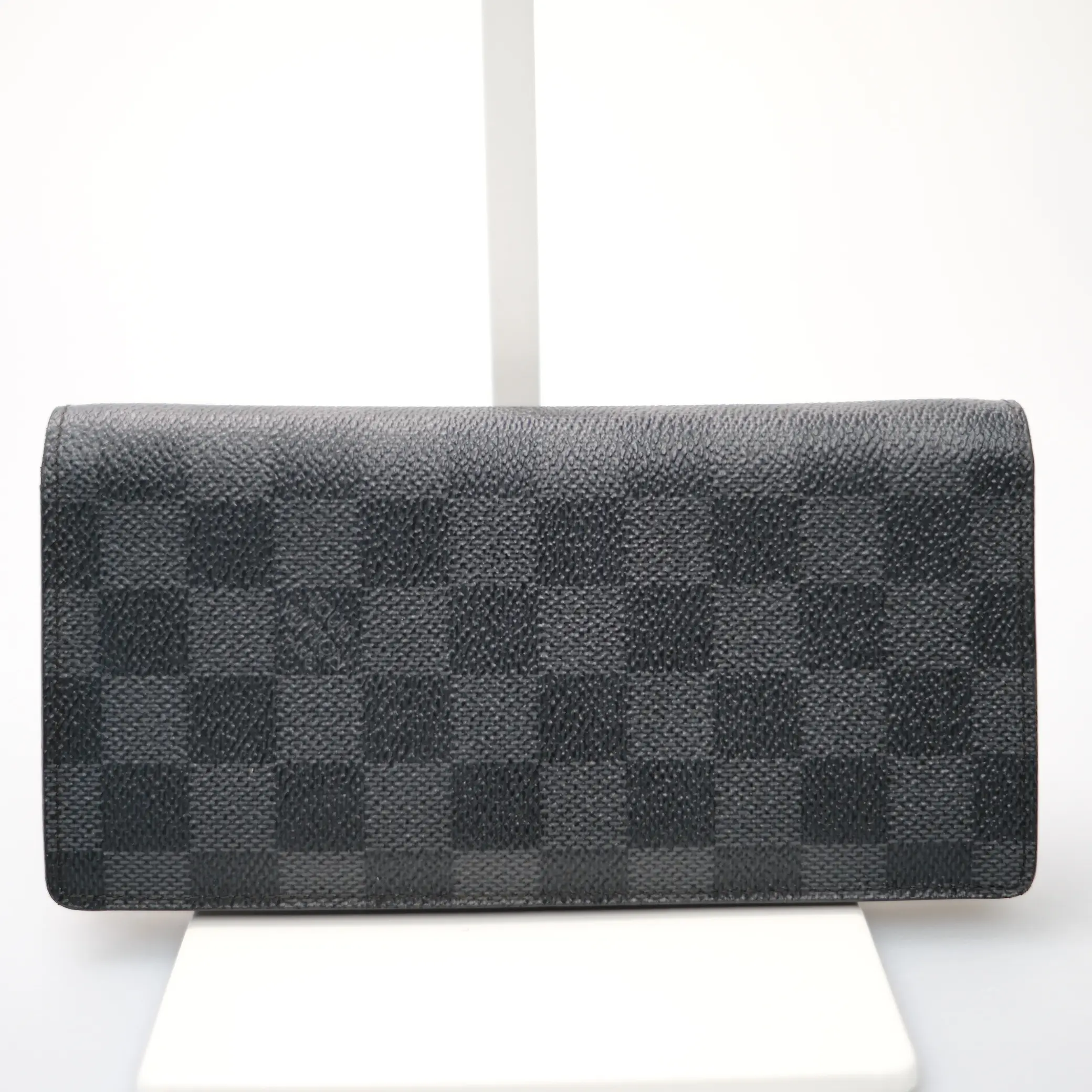 Pre-owned Louis Vuitton Brazza Long Coated Canvas Wallet