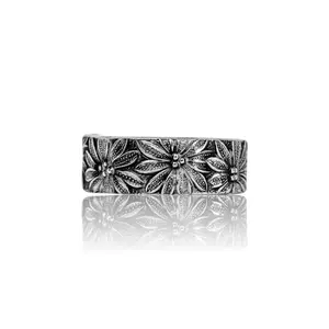 Daisy Daze -  Handcrafted Stainless Steel Daisy Spoon Ring