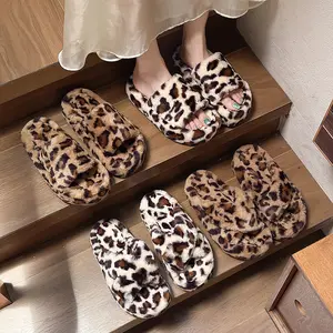 Plus Size Leopard Print Cross Strap Thick Sole Open Toe Furry Slippers