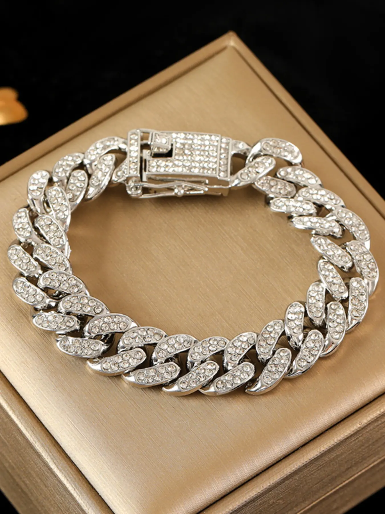 Hip-Hop Thick Cuban Link Bracelet for Women & Men, Exquisite Trendy Bracelet, Punk Style Sparkling Rhinestones Chain, Waterproof Jewelry, Alloy Chain Bracelet, Perfect Party Gift
