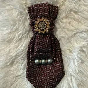 Bling Junk Tie 5