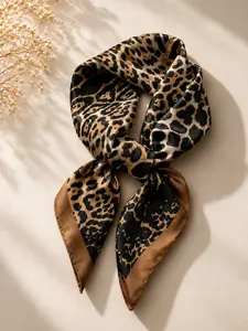 Women’s Leopard Print Square Scarf, Chic Imitation Silk Bandana, Versatile Accessory for Neck, Hair, or Handbag Decoration