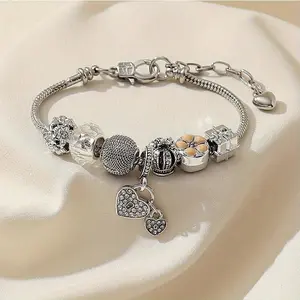 Beaded Crown Heart Lock Bracelet – Alloy Copper Bow Design with Drip Rhinestones, Fashion Jewelry for Women