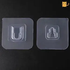 Seamless Transparent Wall Hooks 6x6 Size Strong Sticky Hanger for Bathroom Living Room Decor