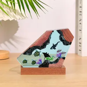 Epoxy Orca Ocean Resin Lamp Handmade Resin Night Light with USB Port Multi-Color LED Light Ideal Home Bedroom Ornament Marine Biology Gifts for Birthday Unique Orca Gifts for Men and Women