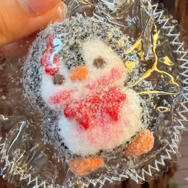 Penguin Snow Taba Squishy