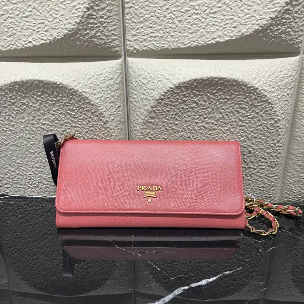 Pre-owned PRADA Leather Shoulder Bags 7.8'' R649 Shoulder Bag C14043571443 1230 T1 Chloe