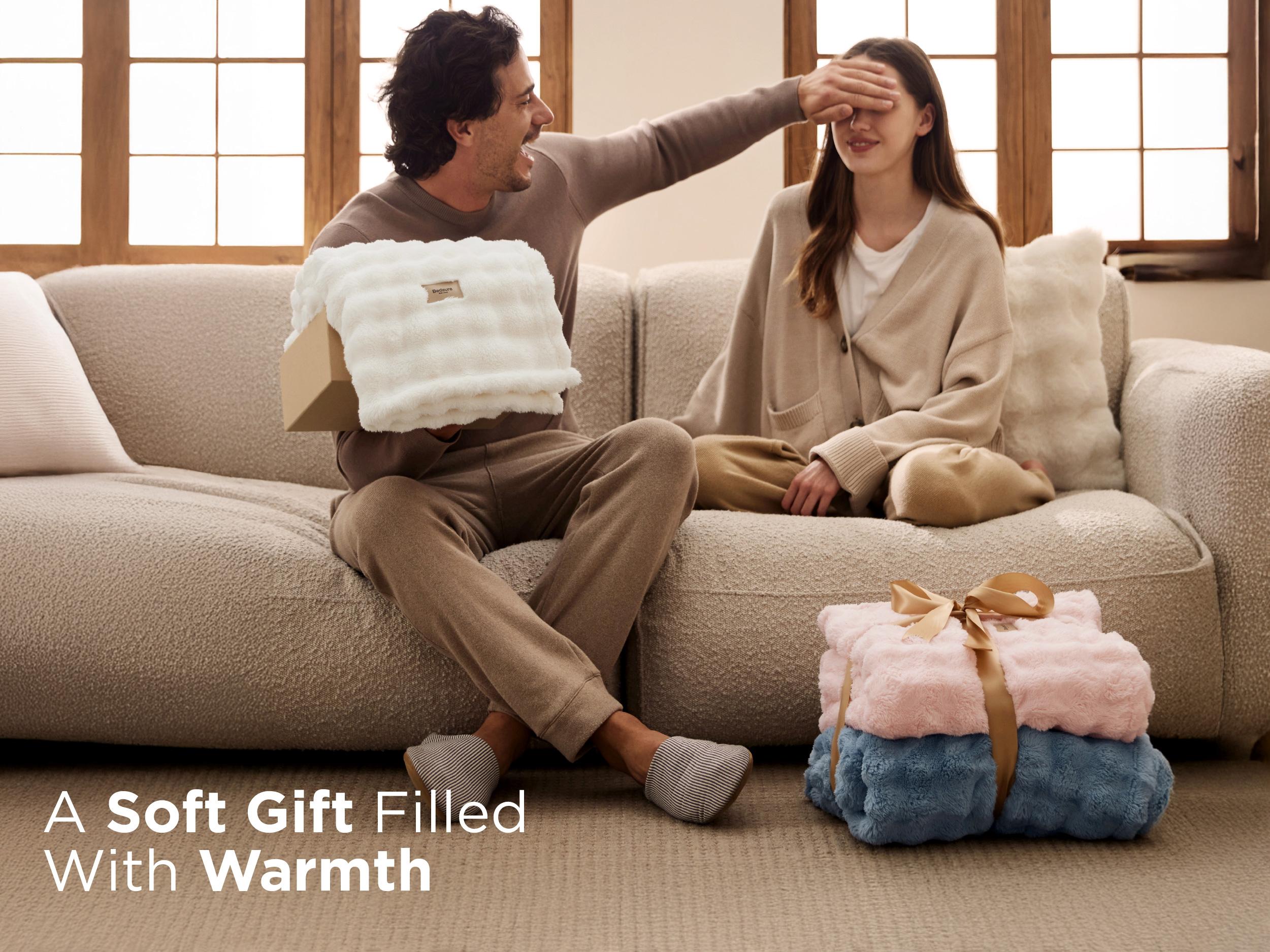 【Spring Glow Up】Bedsure CloudBubble 3D Texture GentleSoft Blanket - Cozy Bubble Blanket for Bed Sofa Room Decor - Luxury Soft Gifts for Women, Lightweight, All Seasons 【Spring Glow Up】Bedsure CloudBubble 3D Texture GentleSoft Blanket - Cozy Bubble Blanket for Bed Sofa Room Decor - Luxury Soft Gifts for Women, Lightweight, All Seasons