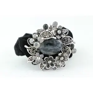 Wreath design pony tail holder with translucent beads and crystals - Black