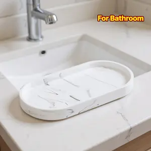 1 white oval marble tray, durable material, suitable for all seasons. This non-slip tray is perfect for countertops, can be used for bathroom toiletries, and can also be used for kitchen soap and other items