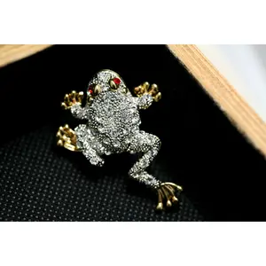 Two-tone Frog Brooch, Large Rhinestone Frog Pin, Crystal Frog Jewelry